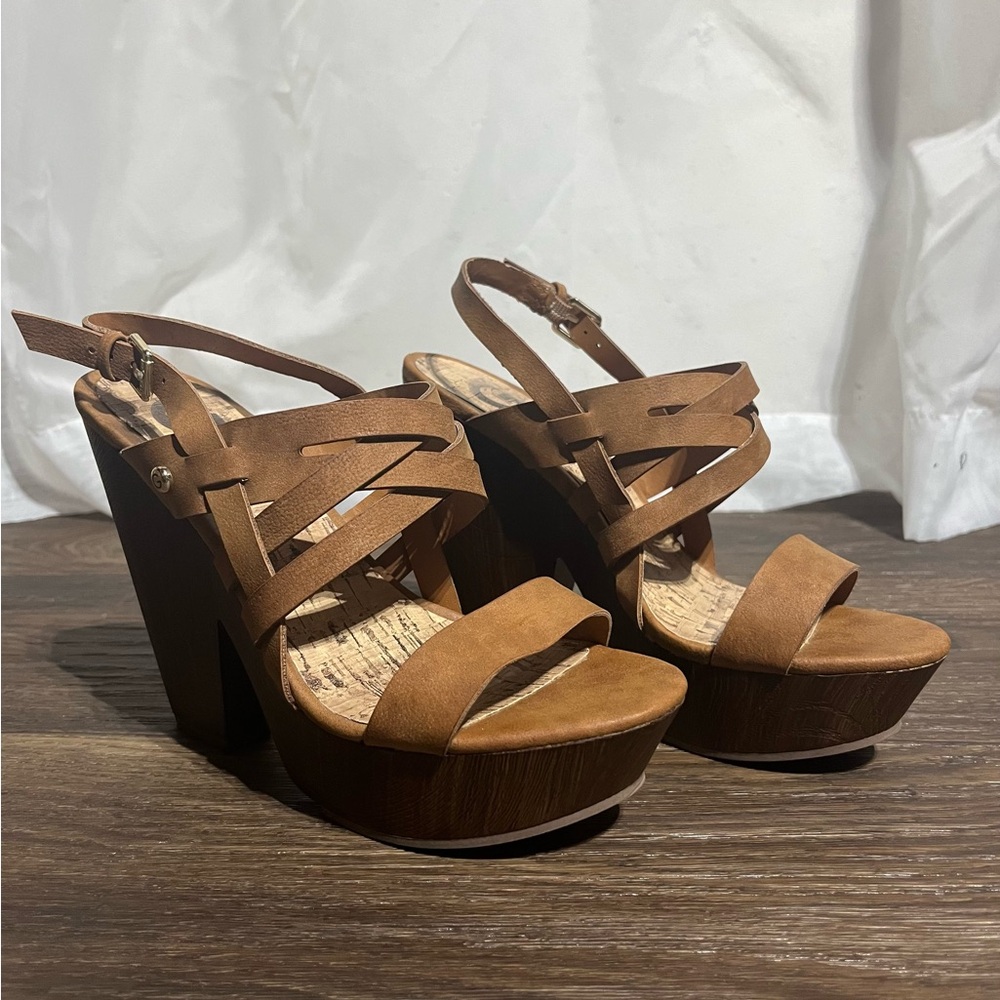 Preloved-GUESS GGSAINT Heeled Sandals, All Man Made Material, Women’s Sandals.